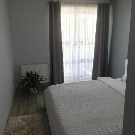 Apartament Karina ,centrum,blisko Plazy Miejsce Parkingowe Strzezone *