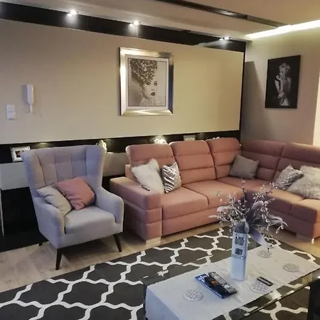 Daire Apartament Karina ,centrum,blisko Plazy Miejsce Parkingowe Strzezone Giżycko